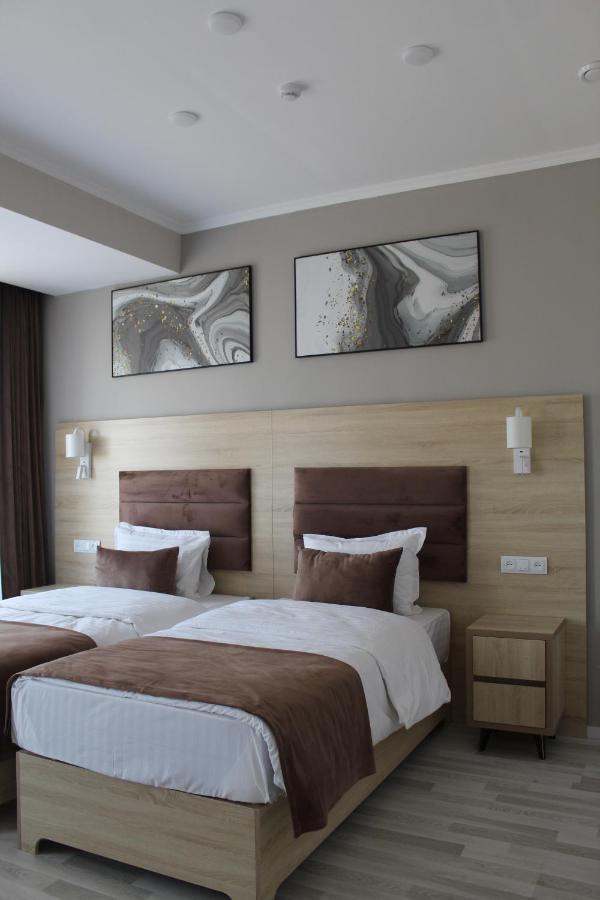 Hotel Shosh Modern Tasjkent Buitenkant foto